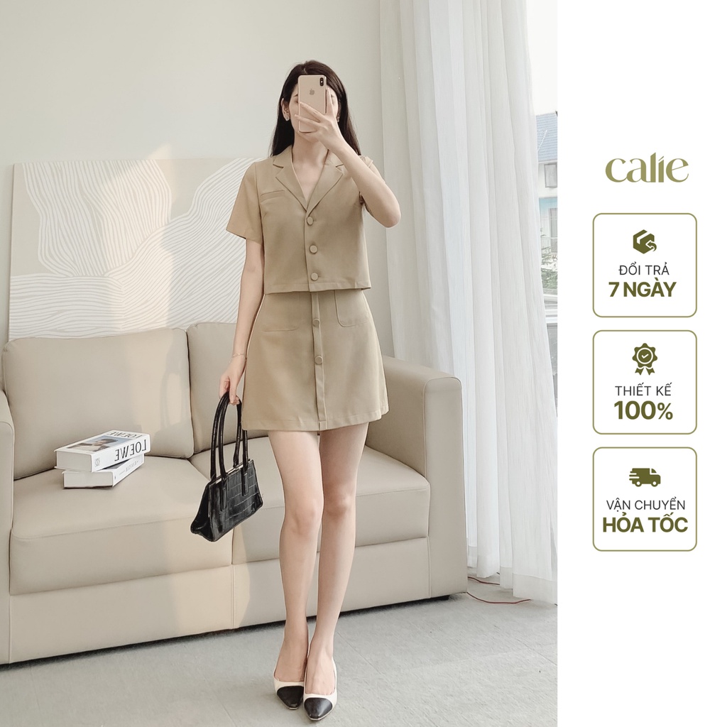Chân váy dáng A phối cúc trẻ trung, chân váy sét áo blazer Calie CA030
