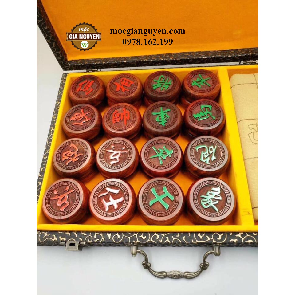 HÀNG THỦ CÔNG _Hộp đựng cờ,Vali cờ gỗ hương kèm 1 bàn da,1 vali đựng cờ -HÀNG XUẤT KHẨU