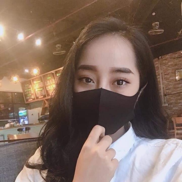 Khẩu trang poly 2 da
