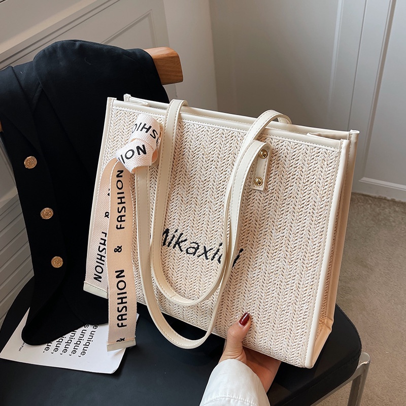 Túi Xách Đeo Vai Đan Cói Cỡ Lớn Thời Trang Nữ Sành Điệu