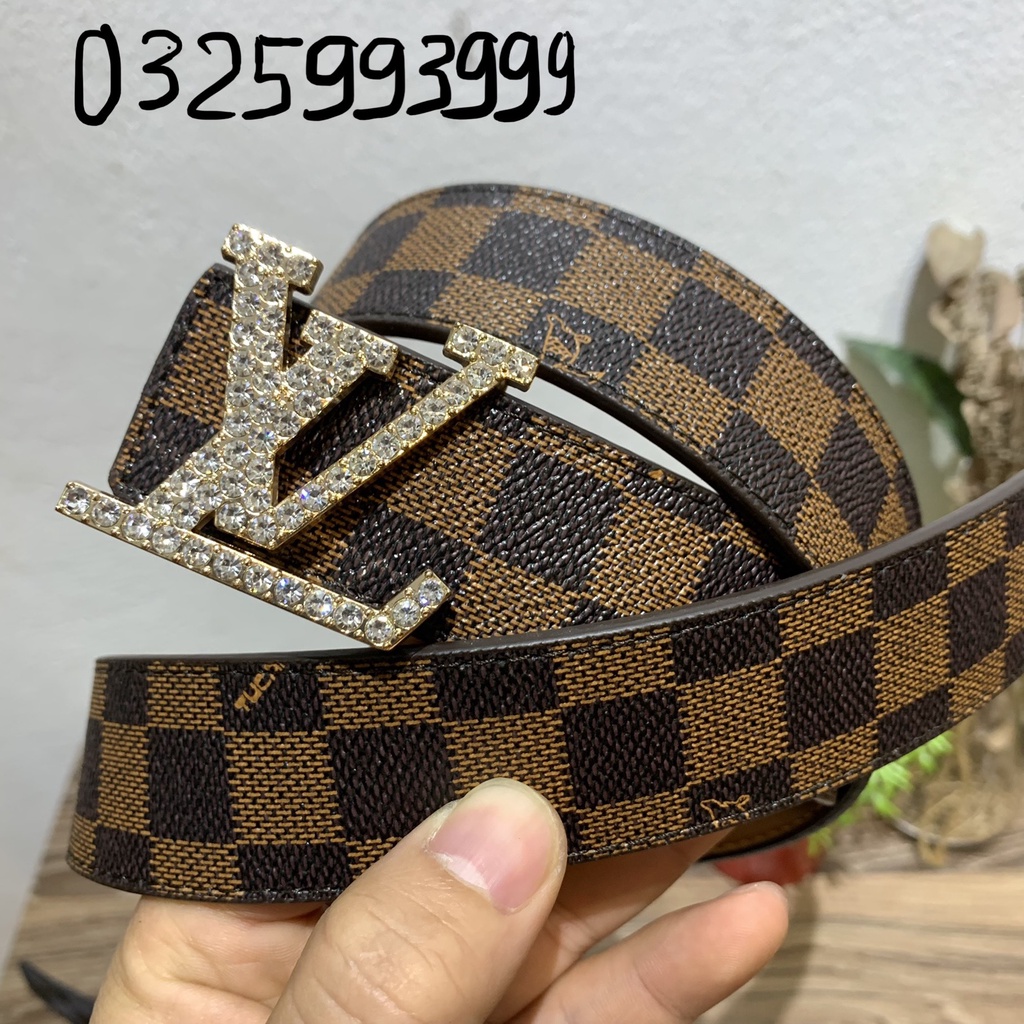 Thắt lưng nam LV, dây lưng nam cao cấp, mặt kim loại nguyên khối đính đá trẻ trung lịch lãm