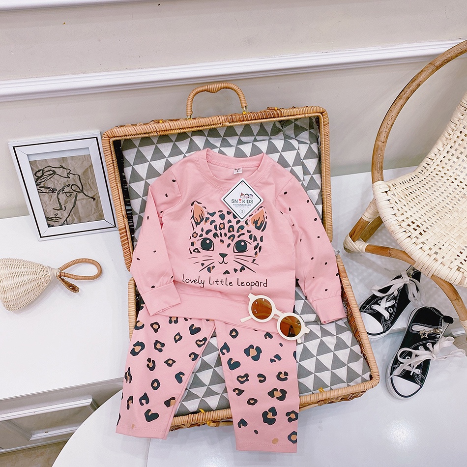 ĐỒ BỘ THU ĐÔNG BÉ GÁI LOVELY LITTLE LEOPARD CHẤT COTTON CHUẨN HM XỊN XÒ HÌNH SIÊU CƯNG DIỆN THU SIZE 9-21KG