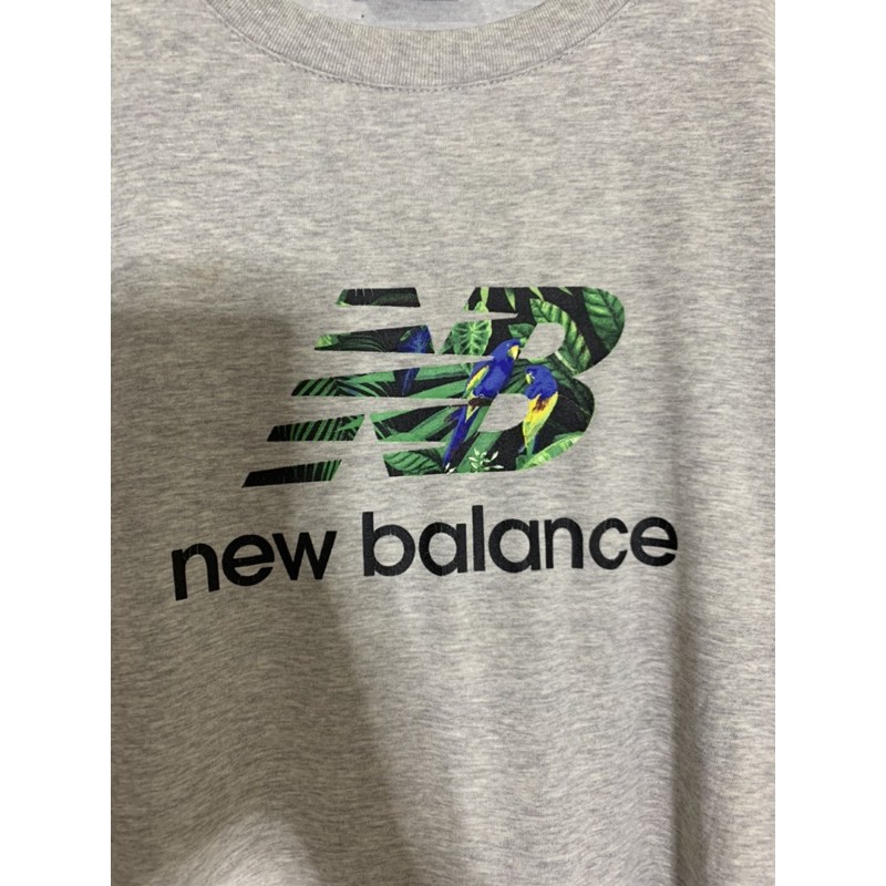 Áo thun ngắn tay cổ tròn tee hiệu NEW BALANCE chính hãng secondhand