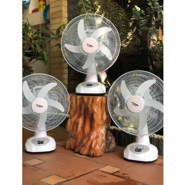 Quạt tích điện cao cấp KM5914
