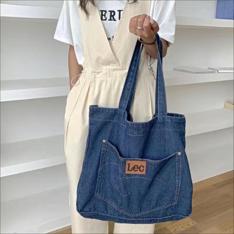 TÚI TOTE JEAN DENIM ĐEO VAI DÀY DẶN PHONG CÁCH HÀN QUỐC
