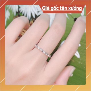 Nhẫn xoắn đính đá chuẩn bạc ta