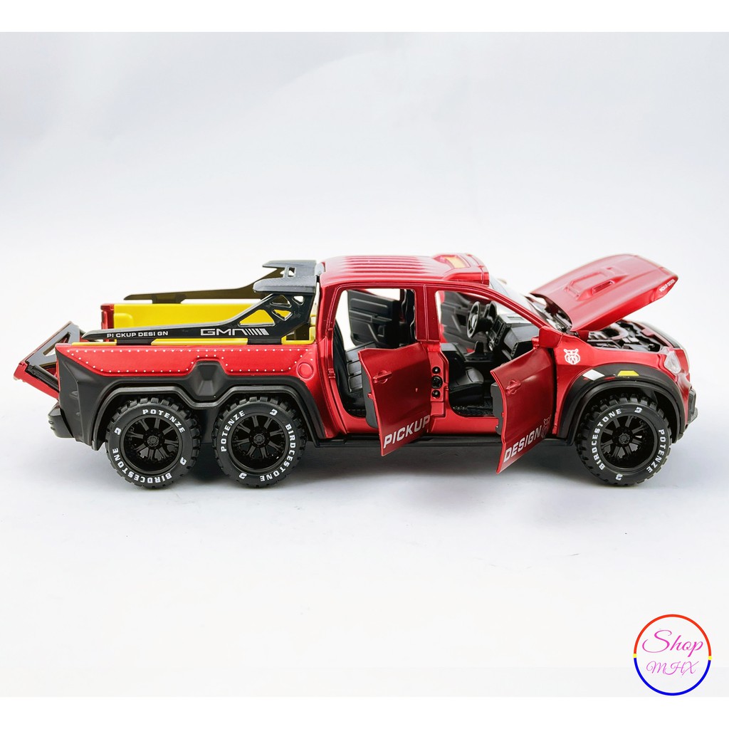 Xe mô hình sắt Mercedes-Benz X-Class Monster TẶNG KÈM BIỂN SỐ tỉ lệ 1:28 hãng Chimei