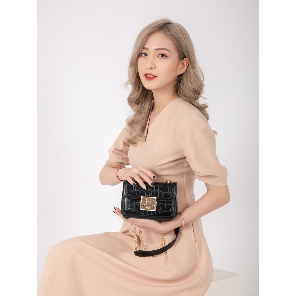 Túi Xách Nữ Khóa Gài Da Rắn Mới HAPAS - TSN18163