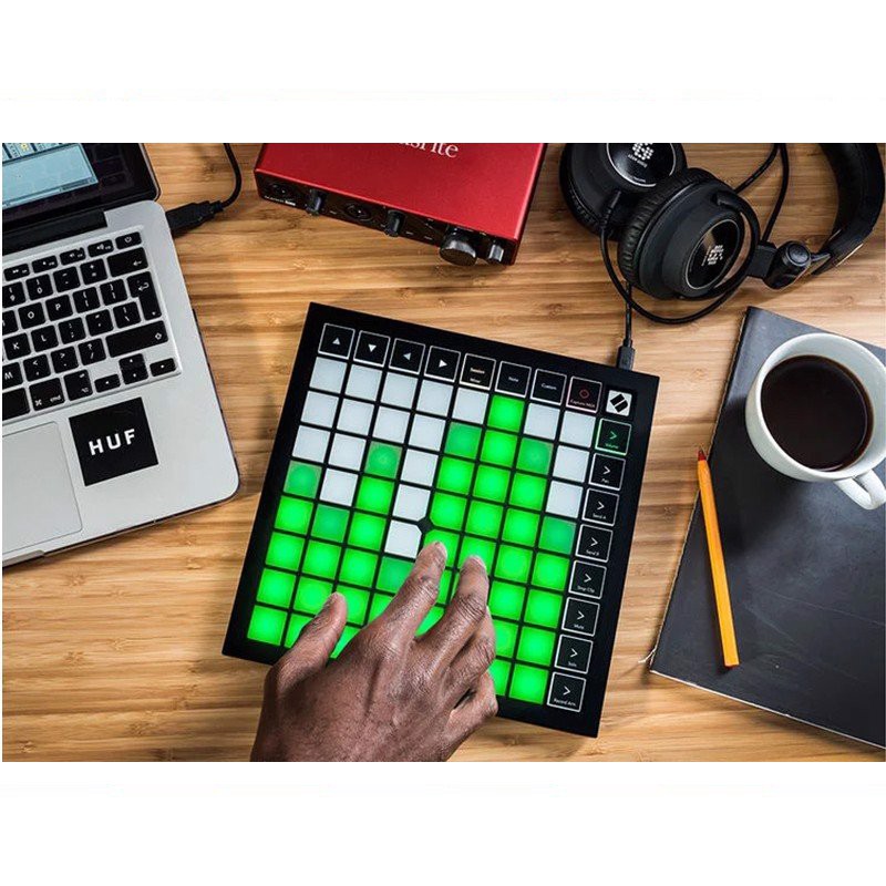 Bàn chơi nhạc điện tử | Novation Launchpad X