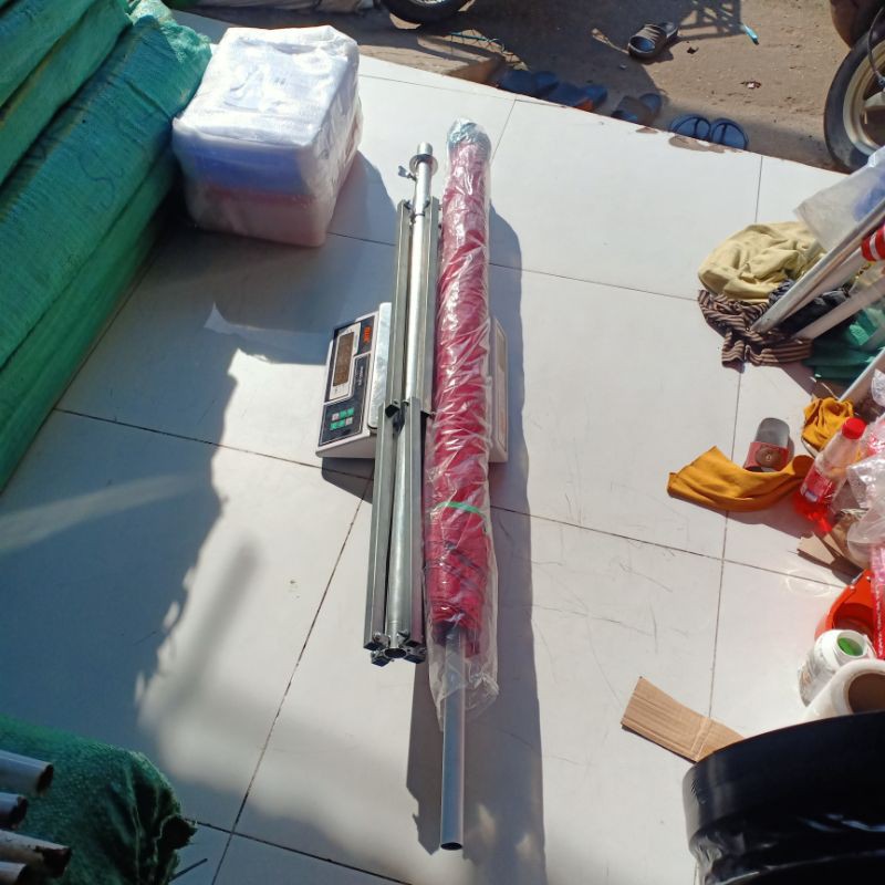 Dù 2m2 và chân xếp treo quần áo