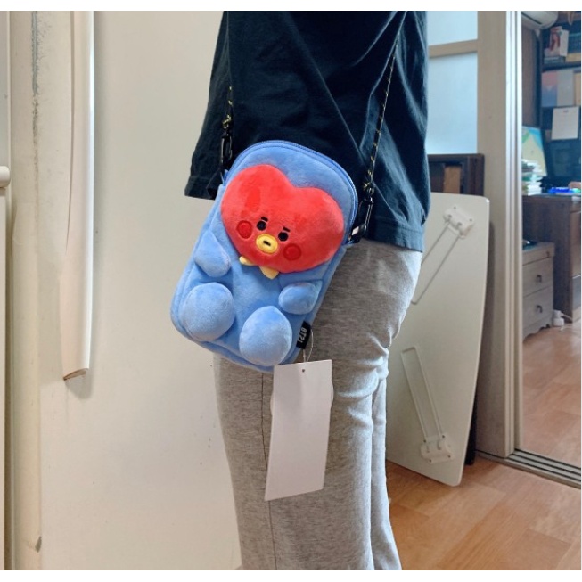 Túi đeo chéo hình búp bê BTS BT21 dễ thương