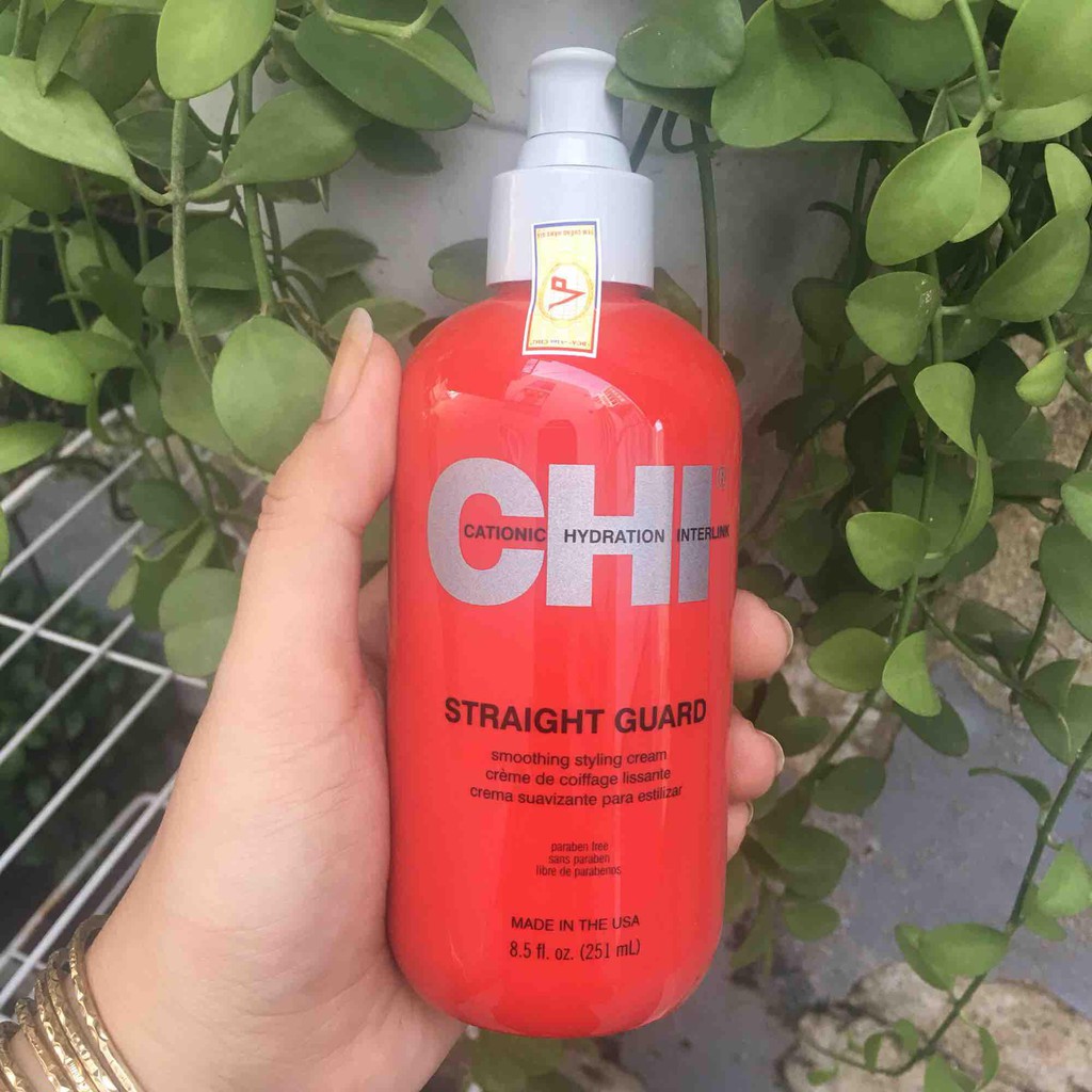 Kem tạo nếp CHI Straight Guard Smoothing Styling Cream 251g