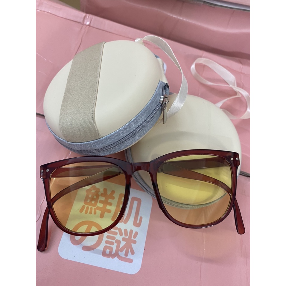 Kính gập đơn kèm hộp chống nắng tránh tia uv bảo vệ mắt