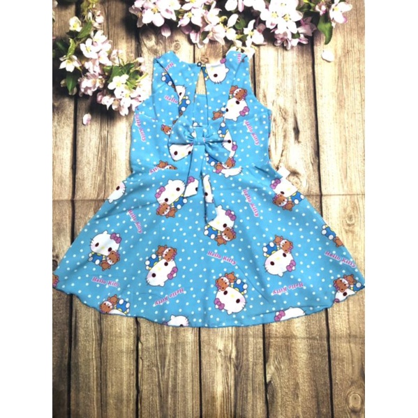 đầm lụa cho bé gái mẫu tự chọn