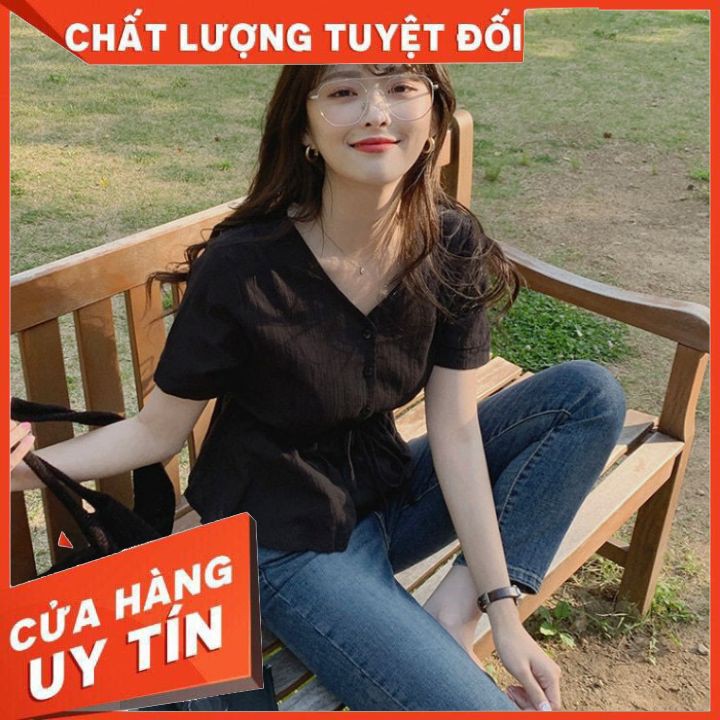 Áo sơmi kiểu nữ Hàn Quốc hot nhất 2021 cổ chữ v tay ngắn thắt lưng trên