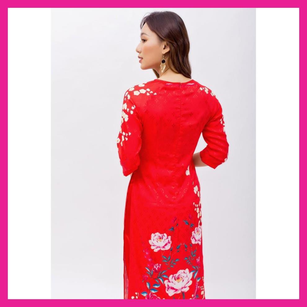 Áo Dài May Sẳn, Áo Dài Cổ Tròn Tay Lửng Màu Đỏ Chất Liệu Gấm Lụa In Hình Hoa Trạng Nguyên.
