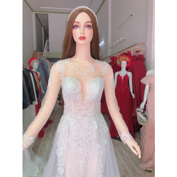 váy cưới đuôi cá trắng