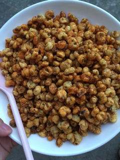 Ngô nếp rang giòn
