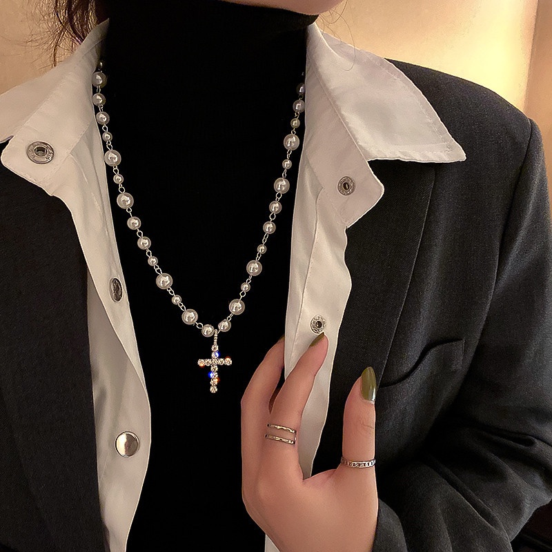 Vòng cổ Chuỗi Hạt Ngọc Trai Mặt Thánh Giá Đính Đá Pha Lê Phong Cách Hip Hop Cho Nam Và Nữ