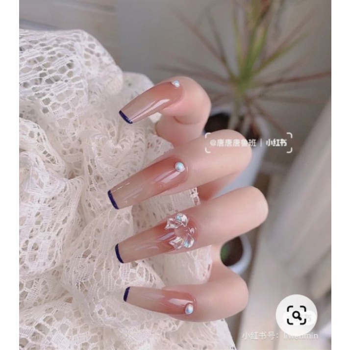 Nail box _ thiết kế (tặng keo + dũa )