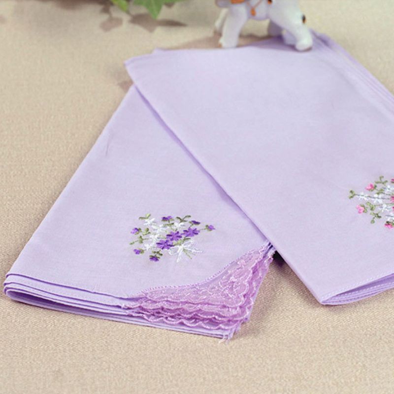 Khăn tay vuông bỏ túi phong cách thời trang tiện lợi dành cho nữ