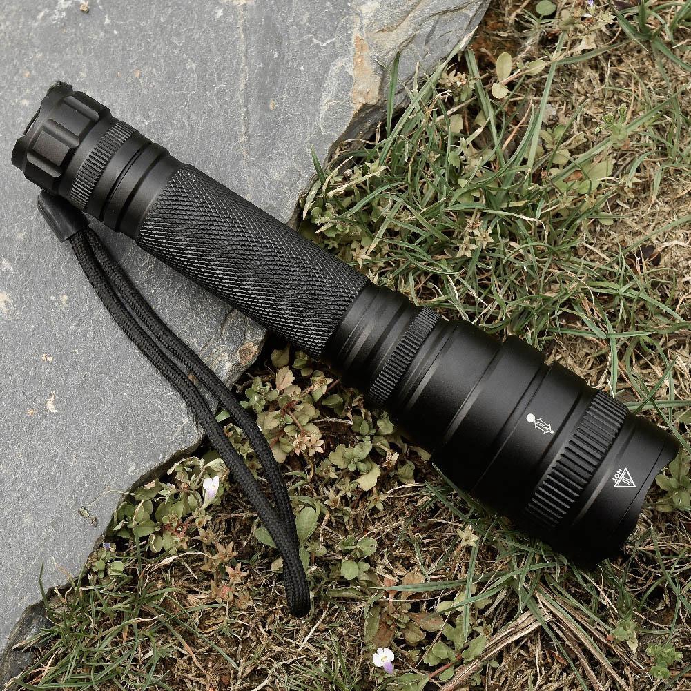 XHP50 LED Zoomable 8000 LM 5 Modes Waterproof Flashlight Torch