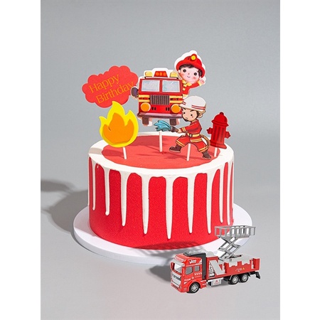 Set que cắm HPBD em bé lái xe cứu hỏa
