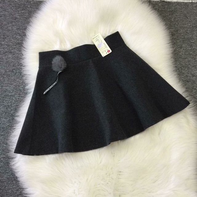 Chân váy dạ xoè