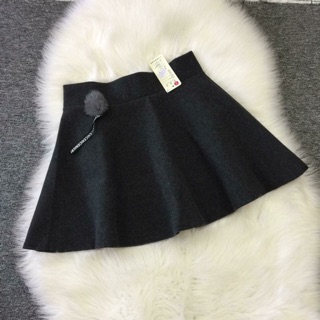 Chân váy dạ xoè