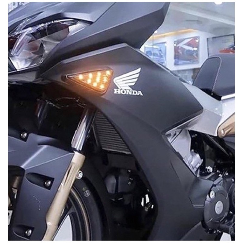 Cặp đèn xi nhan led hình tam giác cho winner X