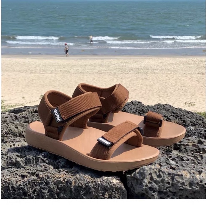 Sandal Đi học - Giày Quai Hậu 2 Quai Ulzzang Quai Dán Đế Nhẹ Mẫu Mới Chuoi_Store