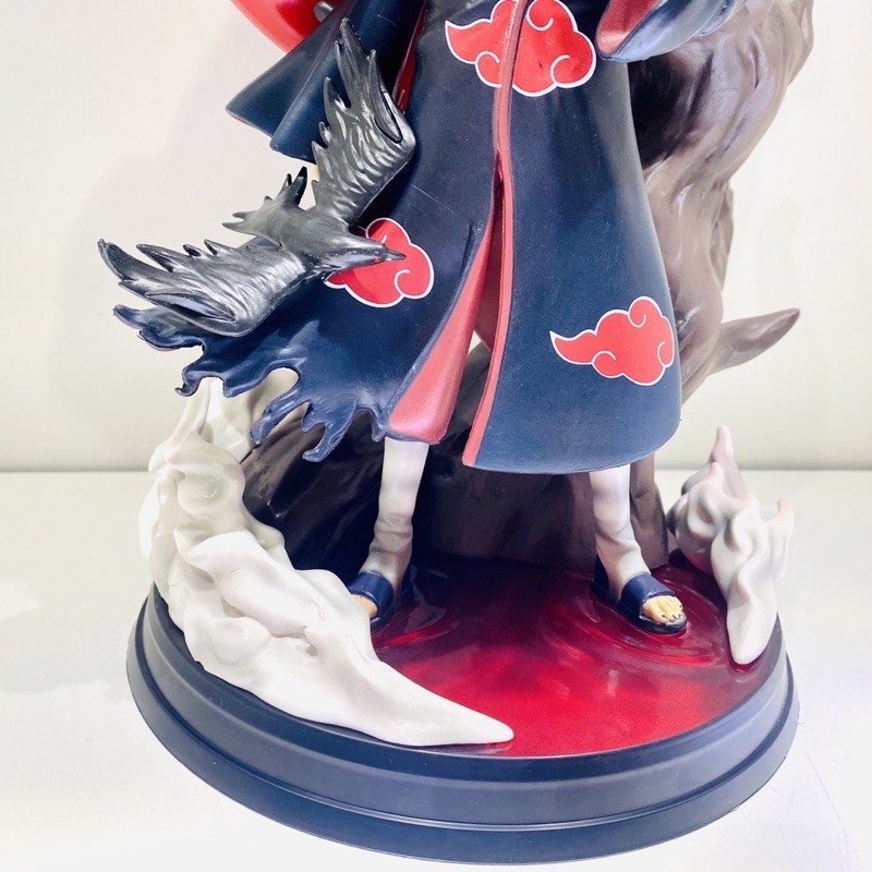 Mô hình  Uchiha Itachi thuộc tổ chức Akatsuki ( Mặt Trăng Có Led ) Cao 35cm - Naruto Shippuuden - Tượng Figure Naruto