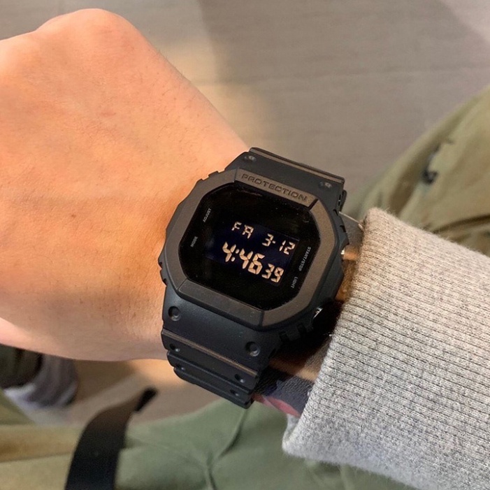 Đồng hồ nam thể thao Full đen OneTime lịch sự hợp thời trang, dễ phối đồ, casio DW5600 cực đẹp