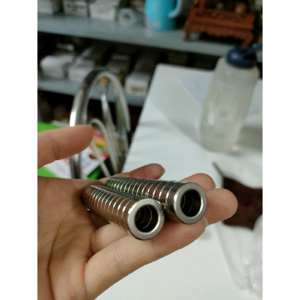 Nam châm hình nhẫn 15x5 lỗ 9mm, nam châm nhẫn có lỗ giữa. nam châm buộc dây