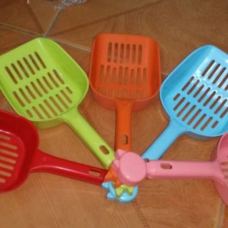 Xẻng xúc cát vệ sinh các màu