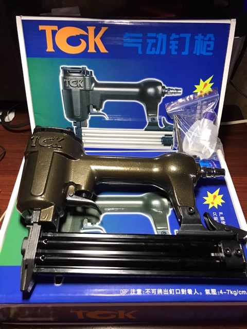 SÚNG BẮN ĐINH CẦM TAY F30 ( HÀNG CHẤT LƯỢNG)