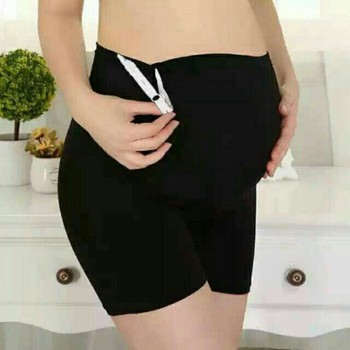 Quần bầu mặc trong váy