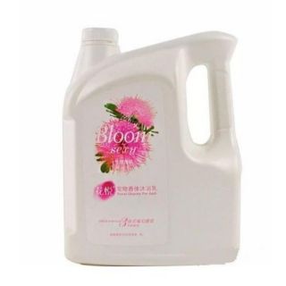 Sữa tắm nước hoa blom can 4lít