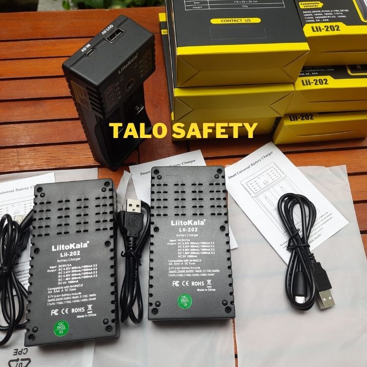 Bộ Sạc Pin chính hãng Liitokala Lii-202, sạc nhiều loại Pin 26650, 22650, 18650, 18490, 21700, 17670, NiMH/NiCd 1.2V: