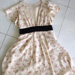 Đầm xòe công chúa