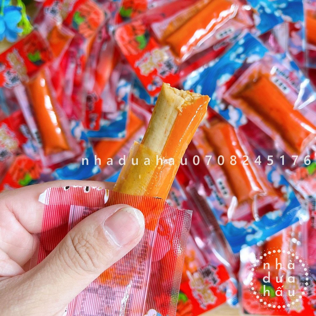 Một gói ăn vặt nội địa thanh cua cay BX Hongkong gói 16g | BigBuy360 - bigbuy360.vn