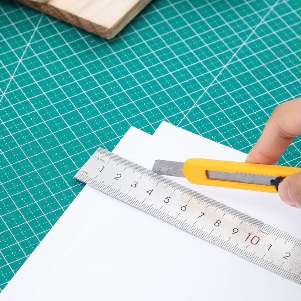 Dao Rọc Giấy Cỡ nhỏ Loại 12 Đốt Tiện Dụng