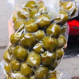 Sấu bao tử chua cay