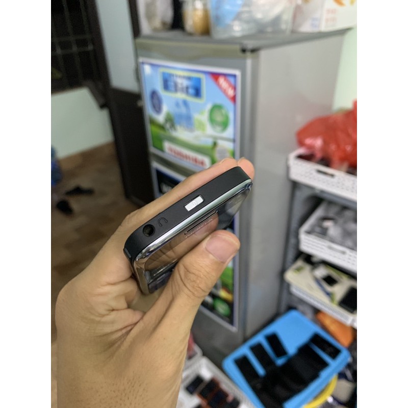 Điện thoại nokia e72 đen zin đẹp. Cam kết không sửa chữa | Bảo hành 12 tháng