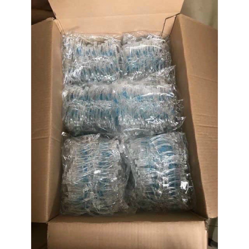 KÍNH CHẮN DẦU MỠ + TIA NƯỚC BỌT LOẠI ĐEO THÔNG THOÁNG | BigBuy360 - bigbuy360.vn