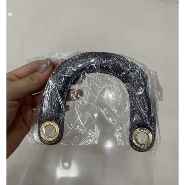 Quai da simili Dior , chưa đục lỗ