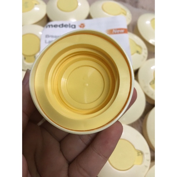 NẮP BÌNH SỮA 2 lớp cho bình cổ hẹp Medela [ Nắp bình trữ sữa hiển thị thứ ngày tháng ] hàng chính hãng