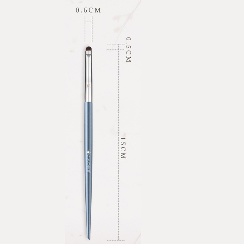 Cọ Trang Điểm Dùng Cho Viền Mí Mắt LADES L49