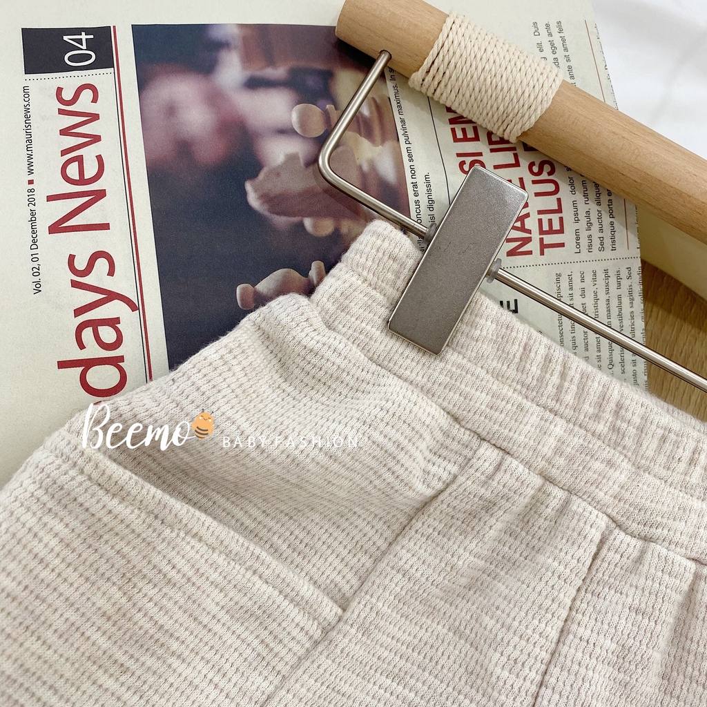 Quần dài Beemo dáng suông chất cotton tổ ong mềm mại, thoải mái vận động cho bé trai, bé gái phong cách Hàn Quốc -21Q037
