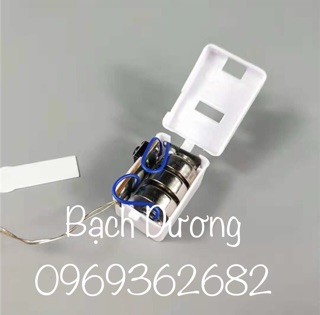 Đèn led gắn vòng hoa đội đầu